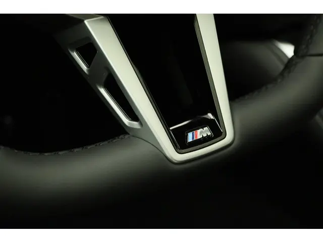 BMW i4 eDrive35 2025 Elektrisch 24
