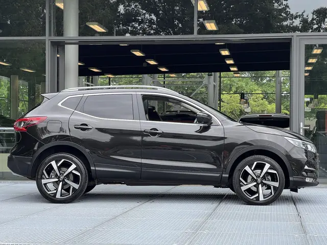 Nissan QASHQAI 1.2 Tekna 17" 2018 Benzine 17