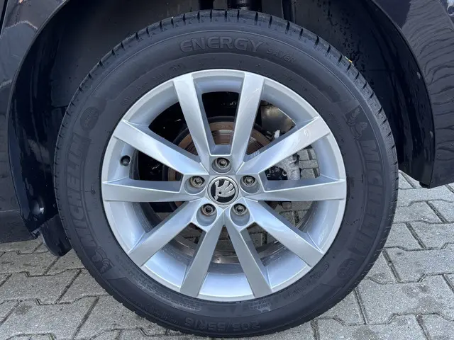 Škoda Scala 1.0 TSI Style 2019 Benzine 8