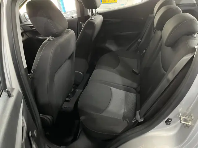 Opel KARL 1.0 ecoFLEX Edition 2015 Benzine 10