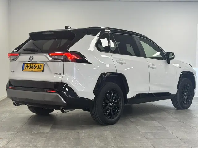 Toyota RAV4 2.5 Hybrid Bi-Tone 2019 Hybride Benzine 2