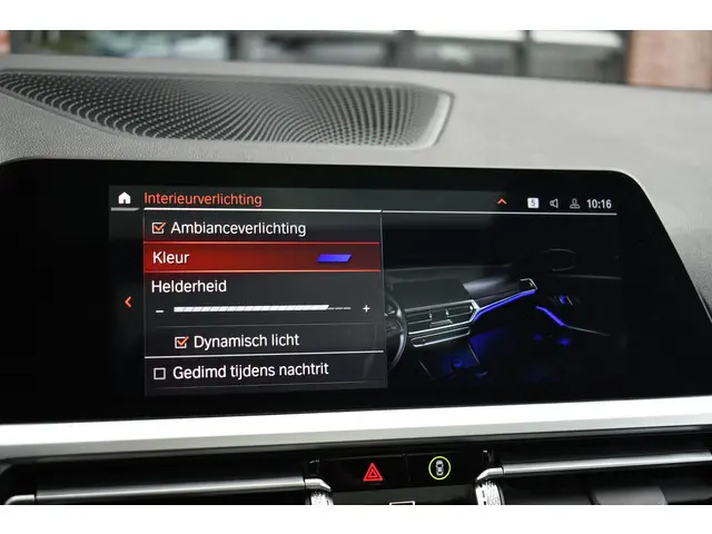 BMW 3 Serie Touring 330e M-Sport 2020 Hybride Benzine 15