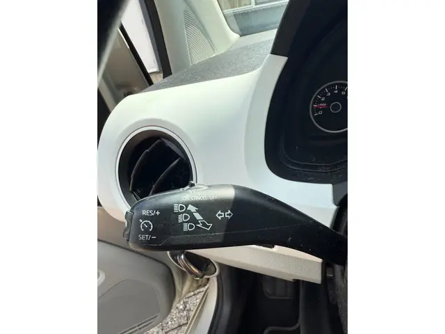 SEAT Mii 1.0 Reference 2014 Benzine 10
