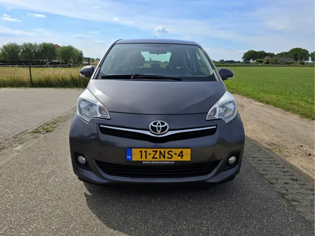 Toyota Verso-S 1.3 VVT-i Aspiration 2013 Benzine 8