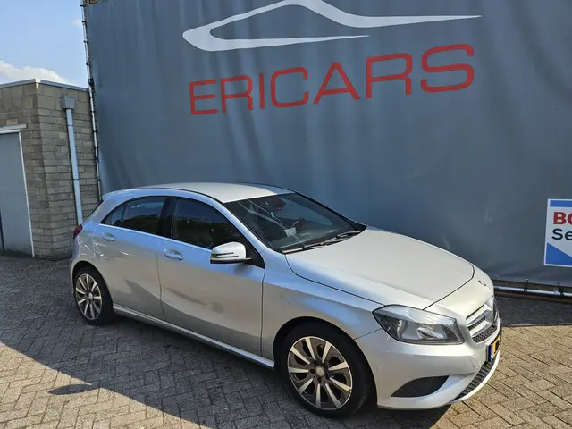 Mercedes-Benz A-Klasse 180 2013 Benzine 12