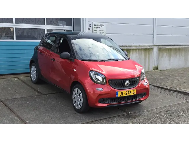 Smart Forfour 1.0 Pure 2016 Benzine 3