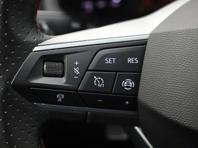 SEAT Ibiza 1.0TSI/95PK FR 2024 Benzine 9