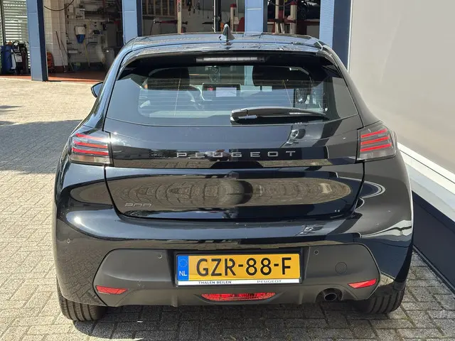 Peugeot 208 1.2 Style 2025 Benzine 5