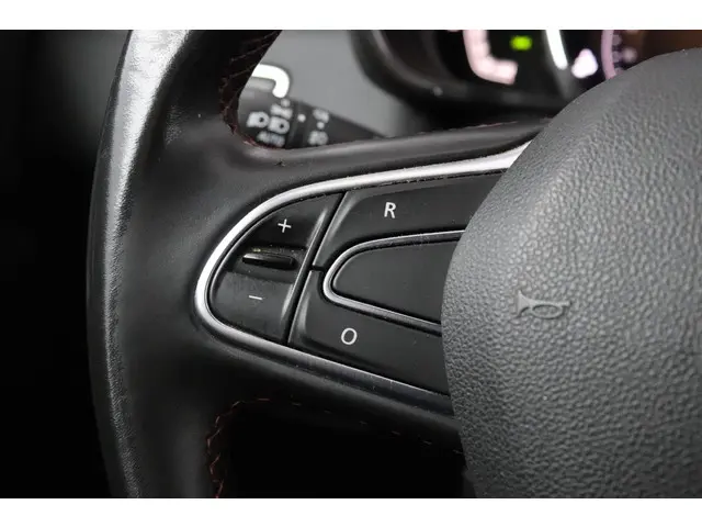 Renault Kadjar 1.3 TCe 160pk Black Edition 2020 Benzine 21