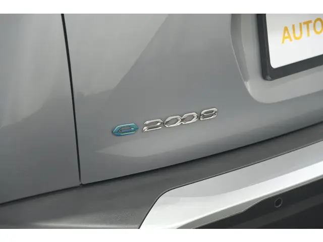 Peugeot e-2008 EV Active 50 kWh 2022 Elektrisch 22