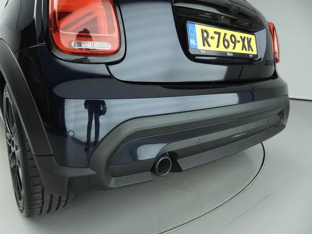 MINI 3-Deurs Cooper 2022 Benzine 32