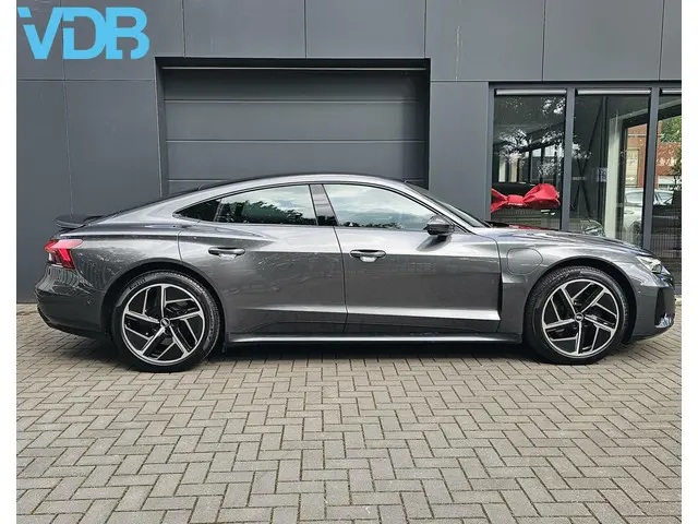 Audi e-tron GT S-Line GT 93 kWh 2021 Elektrisch 7