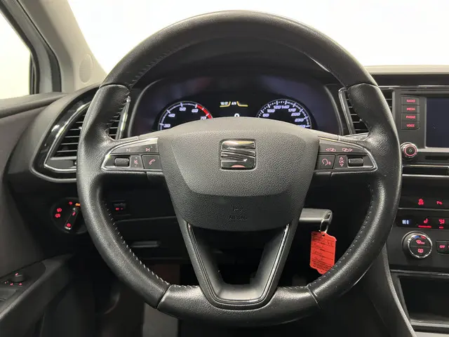 SEAT Leon 1.4 TSI Style Business 2015 Benzine 6