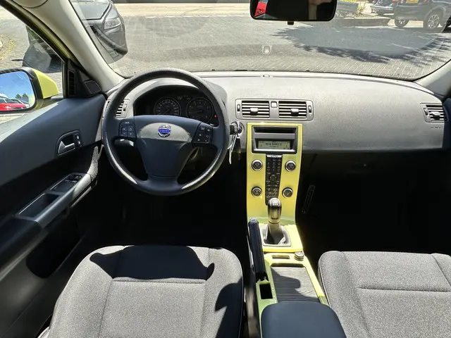 Volvo C30 2.0 Advantage 2012 Benzine 7