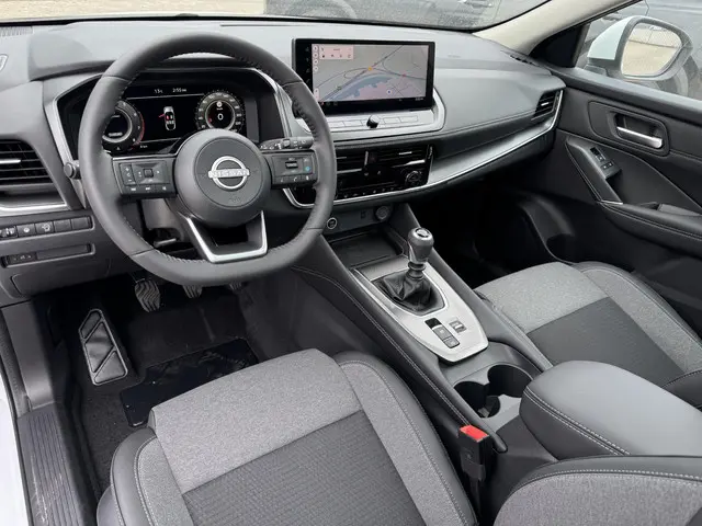 Nissan QASHQAI 1.3 MHEV N-Connecta 2025 Benzine 10