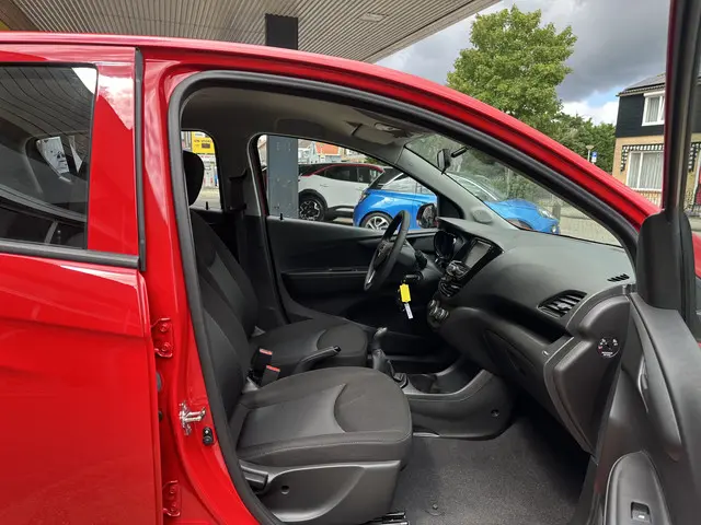 Opel KARL 1.0 ecoFLEX Edition 2017 Benzine 11