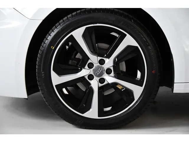 Audi A1 Sportback 35 TFSI S-Line 2020 Benzine 2