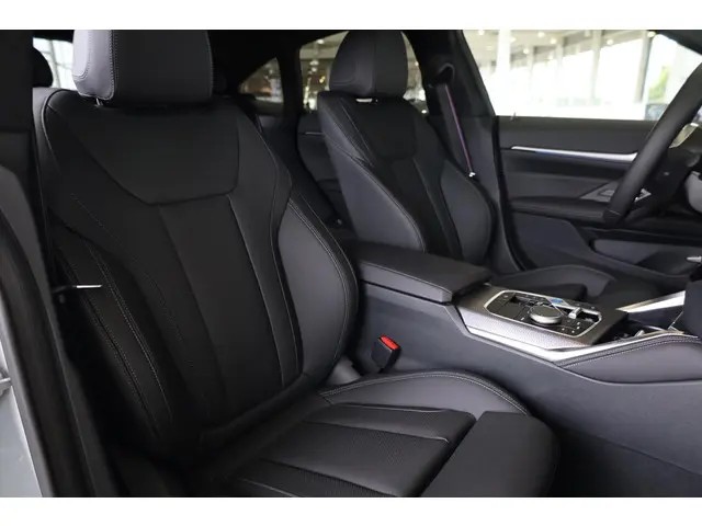 BMW i4 eDrive35 2025 Elektrisch 8