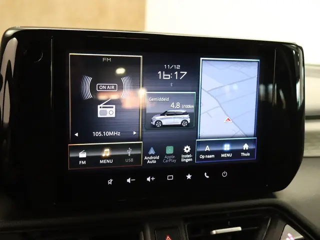 Suzuki Swift 1.2 Style Smart Hybrid 2025 Benzine 31