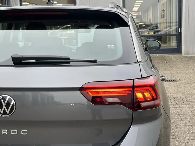 Volkswagen T-Roc 1.0 TSI Life 2023 Benzine 51