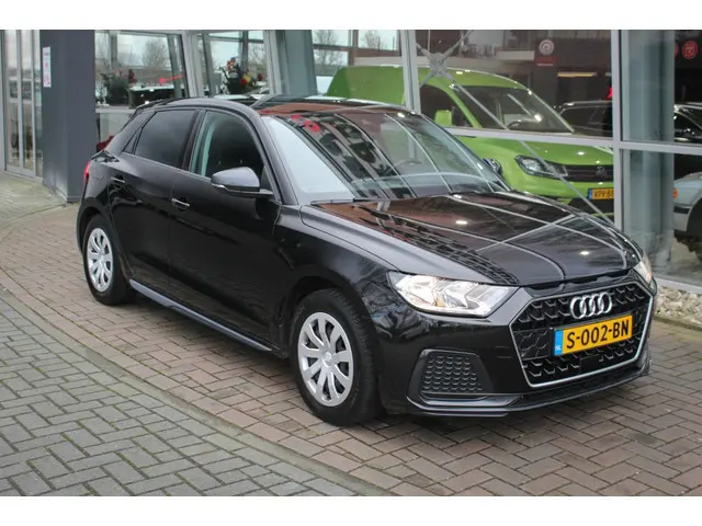Audi A1 Sportback 25 TFSI Adv. ed. 2023 Benzine 3