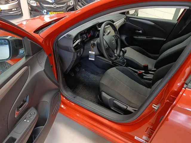 Opel Corsa 1.2 Edition 2022 Benzine 2