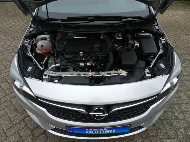 Opel Astra Sports Tourer 1.2 Elegance 2020 Benzine 29