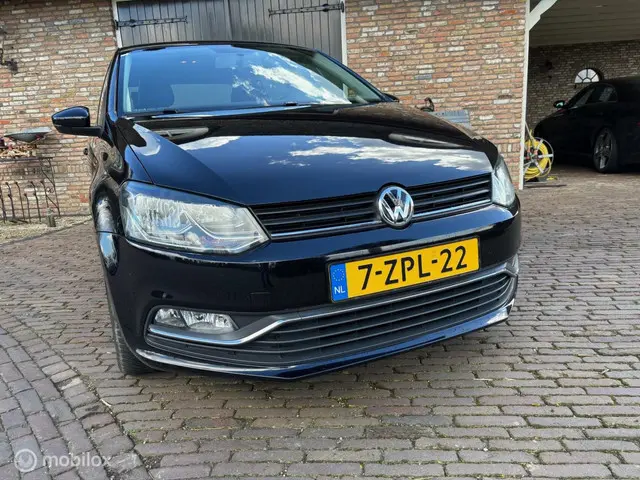 Volkswagen Polo 1.2 TSI Comfortline 2015 Benzine 7