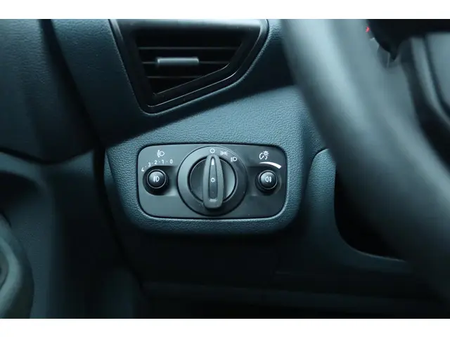 Ford C-MAX 1.6 TITANIUM 2013 Benzine 17