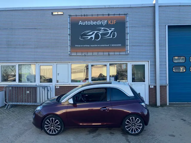 Opel ADAM 1.2 Glam Two tone 2013 Benzine 5