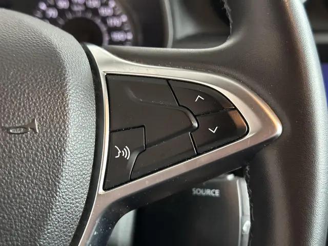 Dacia Duster 1.3 TCe 150 EDC Extreme 2022 Benzine 25