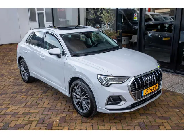 Audi Q3 35 TFSI S edition|PANO|LEER|CAMERA 2019 Benzine 45