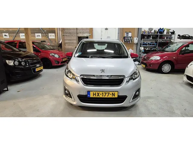 Peugeot 108 2
