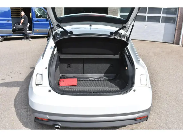 Audi A1 Sportback 1.0 TFSI Active 2018 Benzine 11