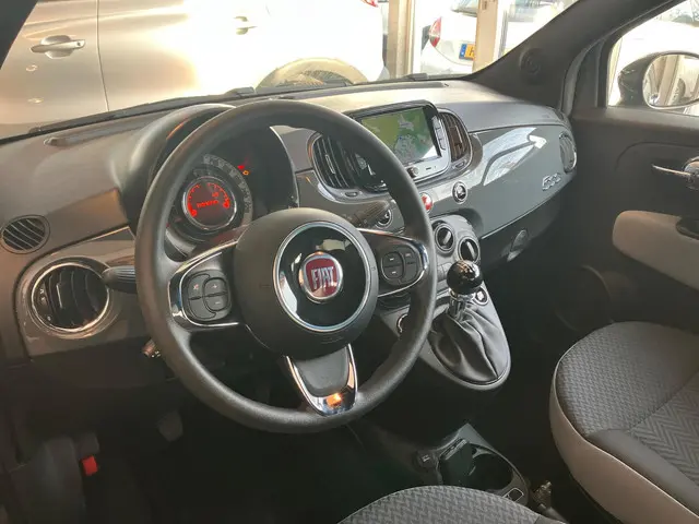 Fiat 500 1.0 Hybrid Carplay 16" lmv 2021 Hybride Benzine 14