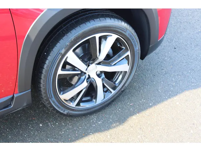 Peugeot 2008 1.2 PureTech GT-line 2017 Benzine 7