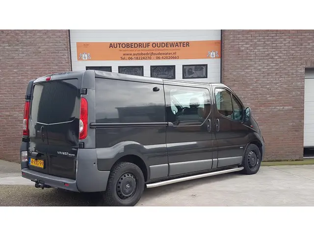 Opel Vivaro 2.0 CDTI L2H1 DC EcoFLEX Marge/Nap! 2012 Diesel 4