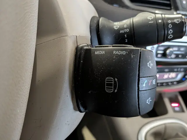 Renault Grand Scénic 1.2 TCe Privilege 2012 Benzine 12