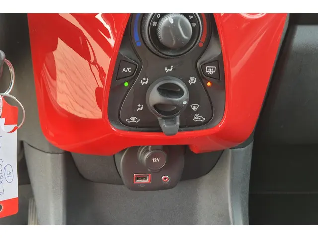 Citroën C1 1.0 e-VTi Airscape Feel 2014 Benzine 23