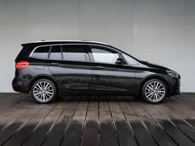 BMW 2 Serie Gran Tourer 218i 2022 Benzine 4
