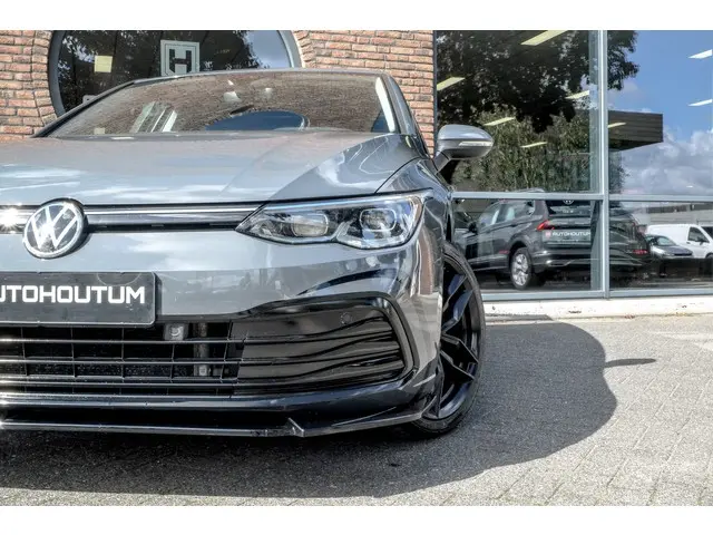 Volkswagen Golf 1.5 eTSI Style AUT 2020 Hybride Benzine 16
