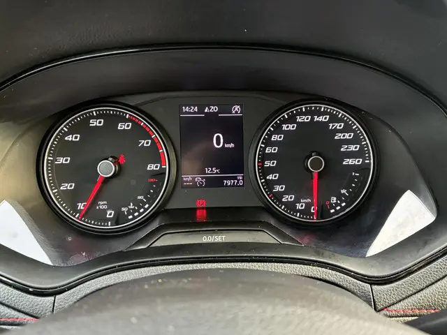 SEAT Arona 1.5 TSI EVO FR Business Intense 2019 Benzine 5