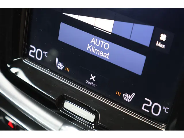 Volvo XC60 T5 Momentum 2019 Benzine 37