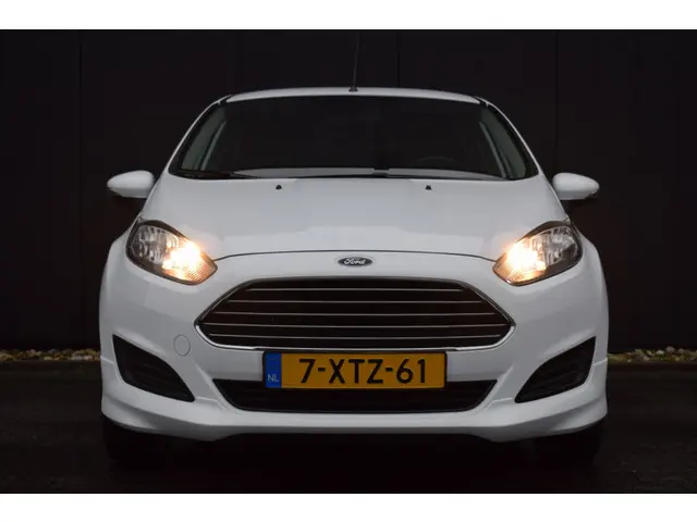 Ford Fiesta 1.0 EcoBoost Titanium 2014 Benzine 17