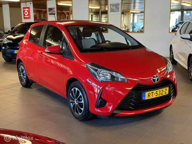 Toyota Yaris 1.0 VVT-i 5-Deurs. Airco 2018 Benzine 5