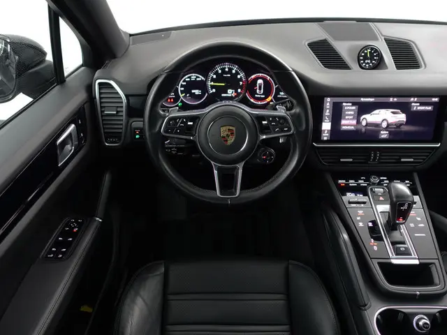 Porsche Cayenne Coupé 3.0 E-Hybrid- 2021 Hybride Benzine 7