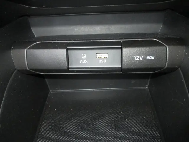 Kia Stonic 1.0 T-GDi DynamicLine 2020 Benzine 12