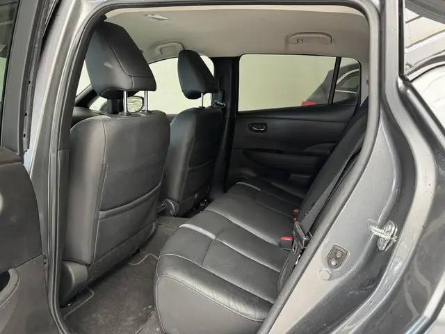 Nissan Leaf e+ Tekna 62 kWh 2022 Elektrisch 31