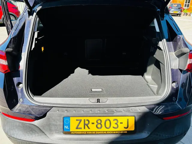 Opel Grandland X 1.2 Turbo Innovation 2019 Benzine 24