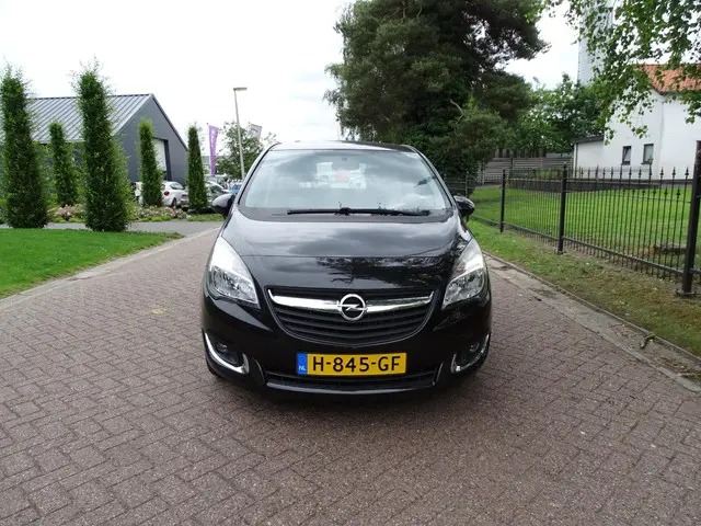 Opel Meriva 1.4 Turbo Blitz 120pk APK 9-2026 2016 Benzine 2